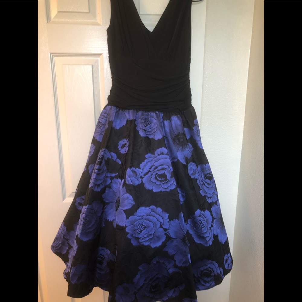 VINTAGE 🎊 DRESS - Picture 4 of 6